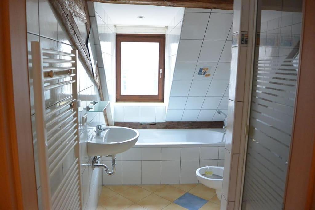 Apartment S10 In Bester Lage Stilvoll Im Zentrum Von Bayreuth Mit Klimaanlage Und Parkplatz Exterior photo