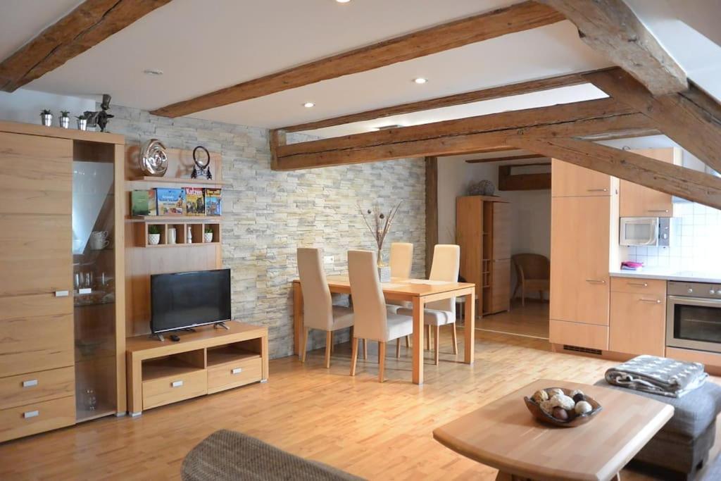 Apartment S10 In Bester Lage Stilvoll Im Zentrum Von Bayreuth Mit Klimaanlage Und Parkplatz Exterior photo